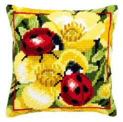 画像1: ◎ Cushion Front Ladybug on Yellow Flowers ◎ 和文説明書付